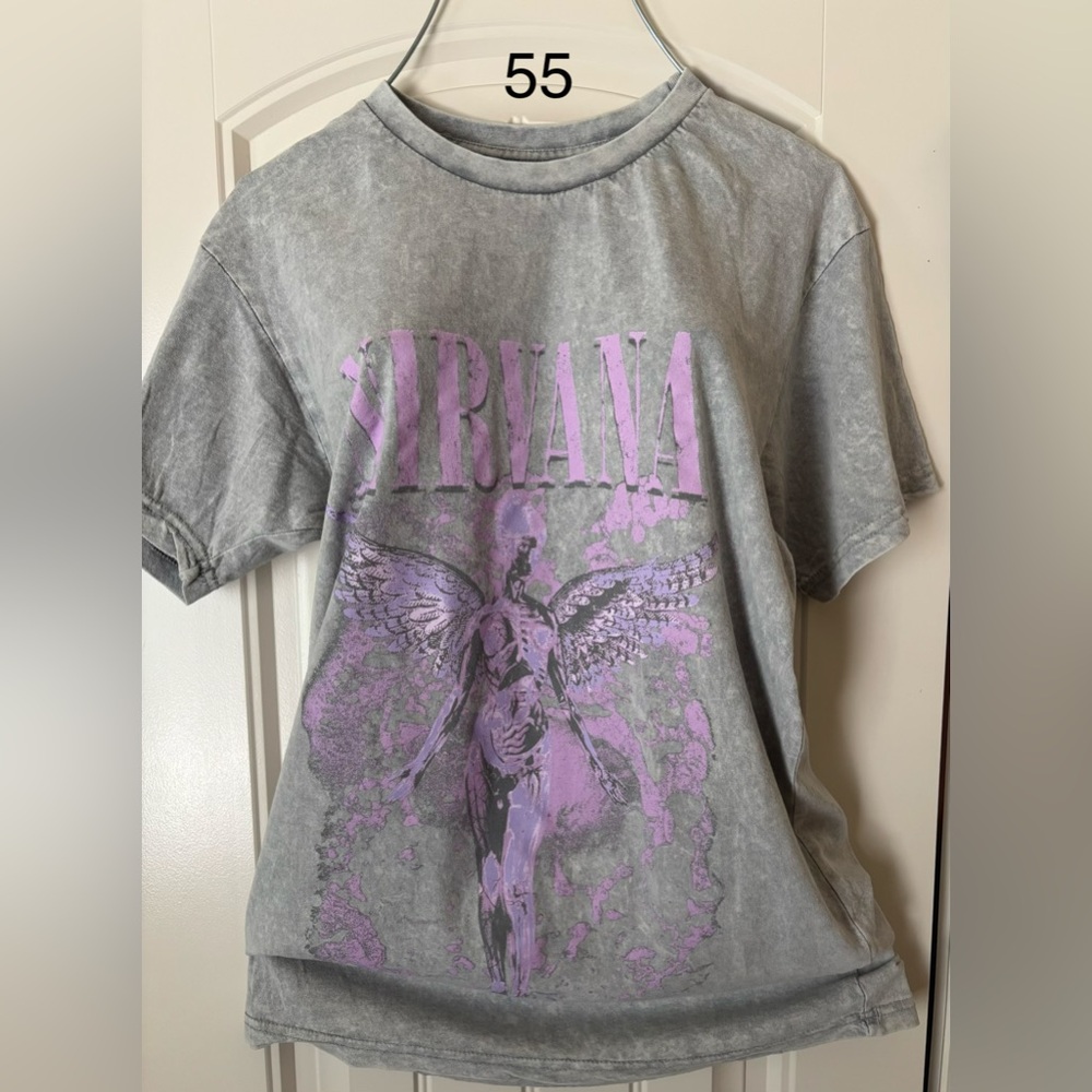 NIRVANA T-Shirt Women’s Gray Tee with Lilac Angel Print Size M